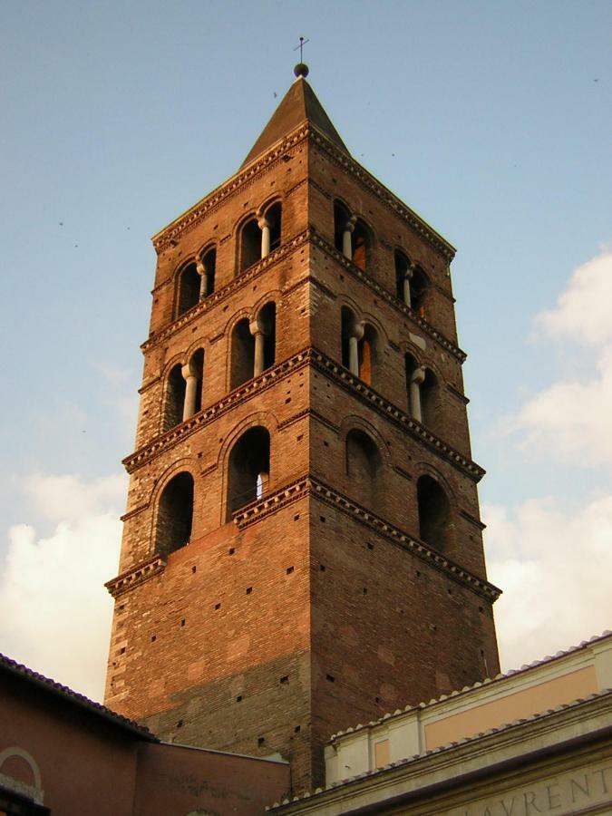 Tivoli Old Town - Casa Nel Quartiere Medioevale Lägenhet Exteriör bild